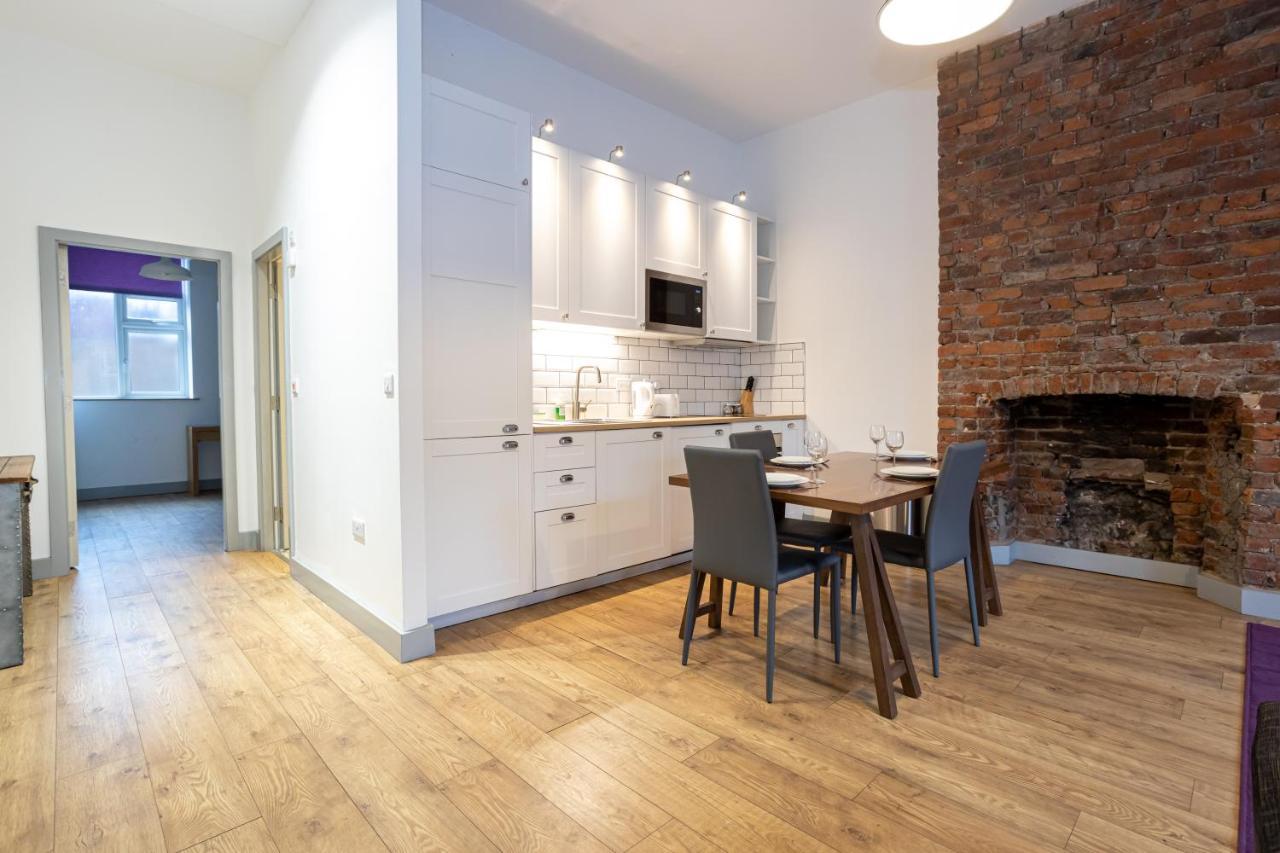 Pillo Rooms Serviced Apartments - Salford Manchester Dış mekan fotoğraf