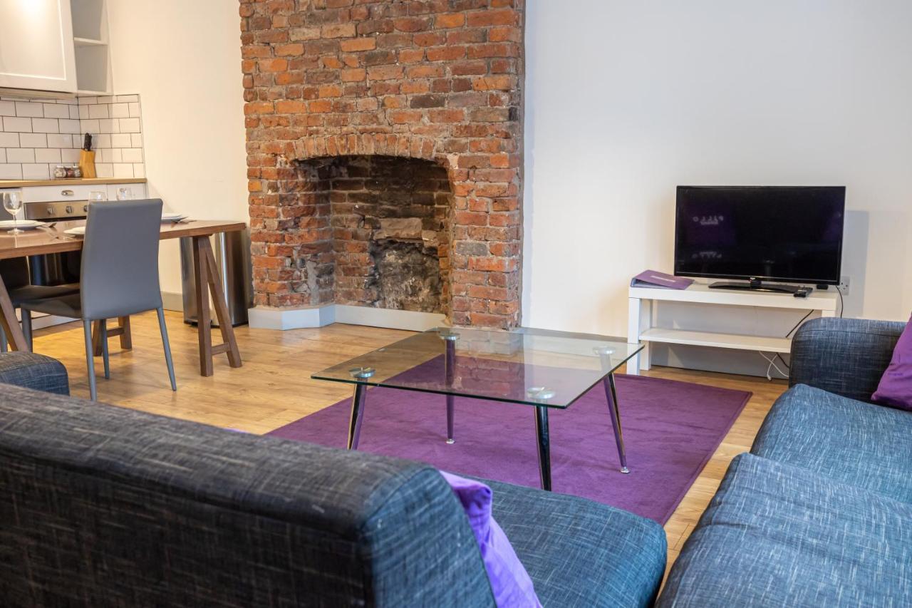 Pillo Rooms Serviced Apartments - Salford Manchester Dış mekan fotoğraf