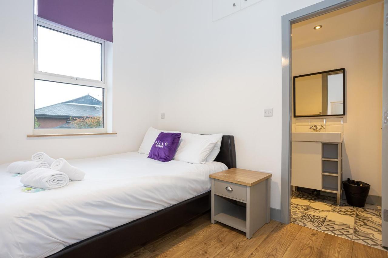 Pillo Rooms Serviced Apartments - Salford Manchester Dış mekan fotoğraf